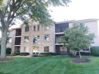 6810 Ridge Point Drive 1C, Oak Forest, IL 60452