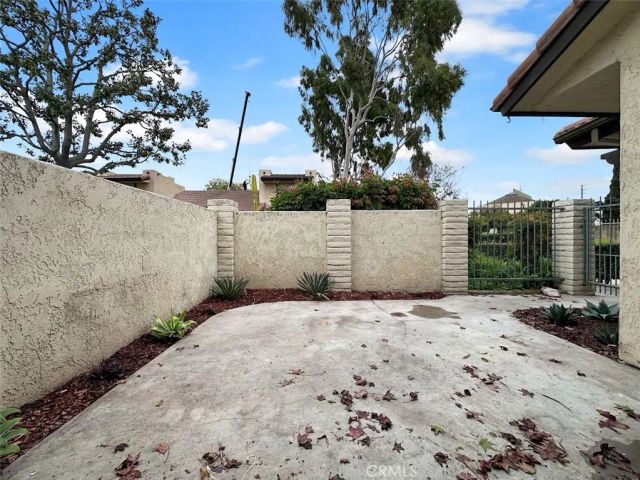 9948 Del Rio 98, Cypress, CA 90630
