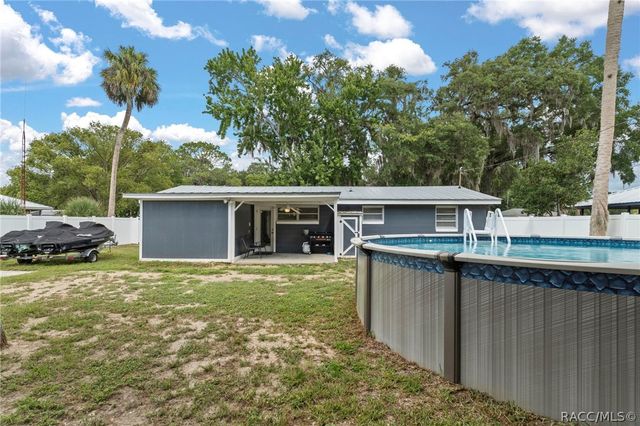 97 Risher Avenue, Inglis, FL 34449