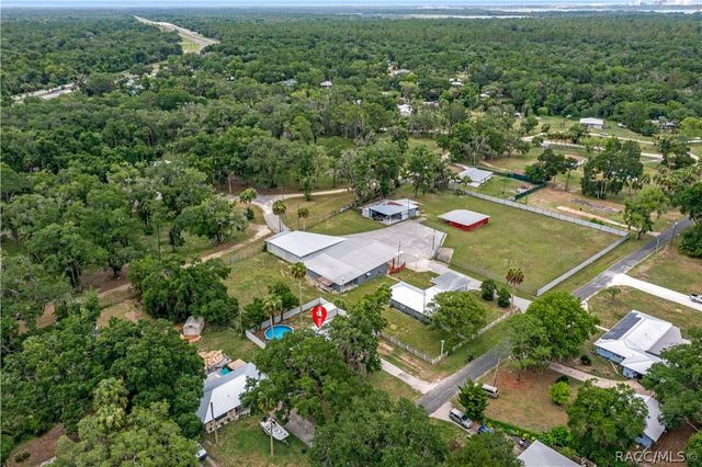 97 Risher Avenue, Inglis, FL 34449
