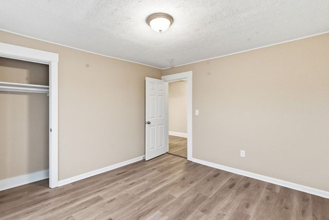 466 W 45th Street, Shadyside, OH 43947