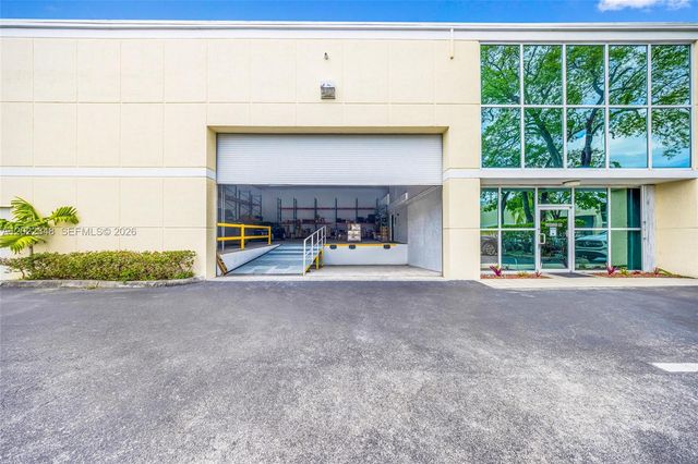 8009 NW 29th Street 8009, Doral, FL 33122
