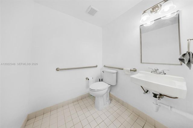 8009 NW 29th Street 8009, Doral, FL 33122