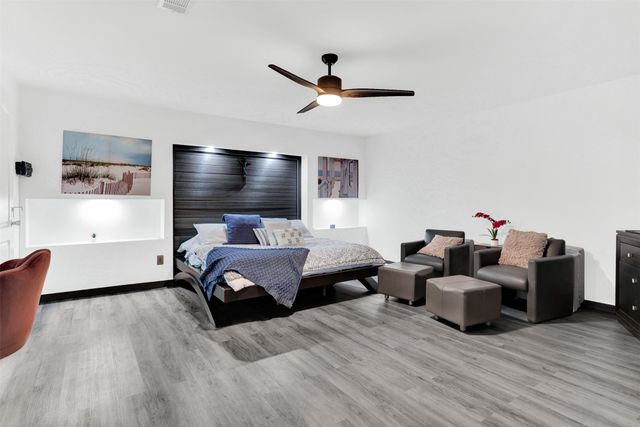 1613 University Drive, Richardson, TX 75081