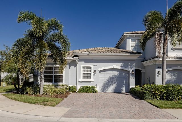 2536 Bella Vista Circle, Vero Beach, FL 32966