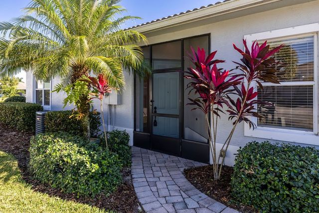 2536 Bella Vista Circle, Vero Beach, FL 32966