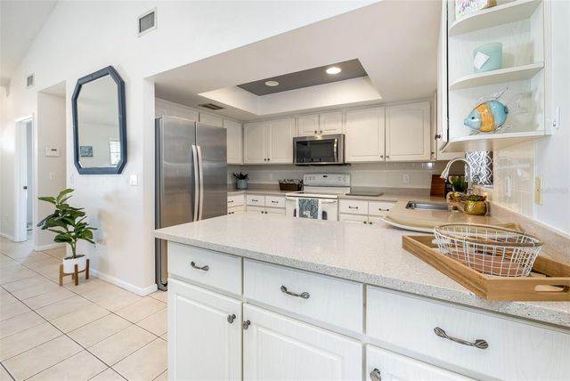 29 CLEVELAND COURT, Palm Coast, FL 32137