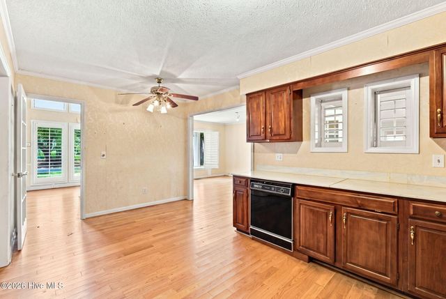 336 Spring Branch Road SW, Supply, NC 28462