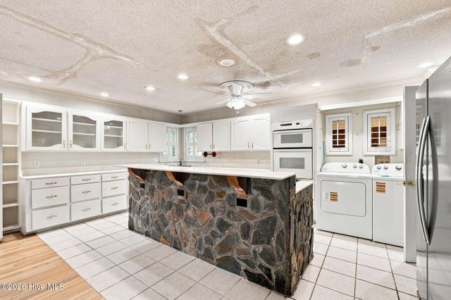 336 Spring Branch Road SW, Supply, NC 28462