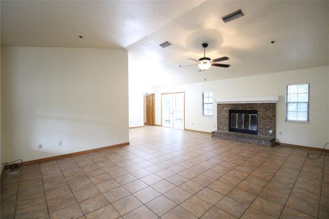 4035 NW 37TH DRIVE, Gainesville, FL 32606