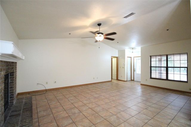 4035 NW 37TH DRIVE, Gainesville, FL 32606