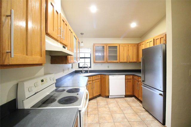 4035 NW 37TH DRIVE, Gainesville, FL 32606