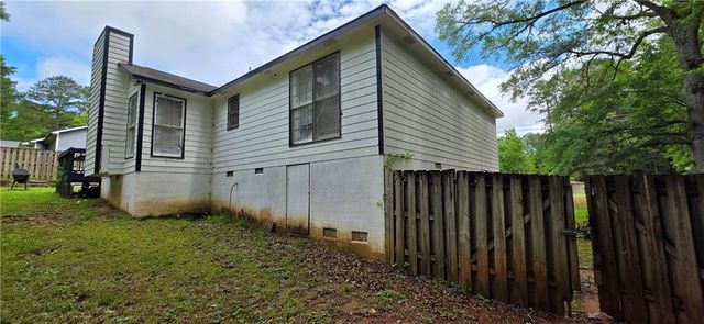 318 Brookstone Drive, Lagrange, GA 30241