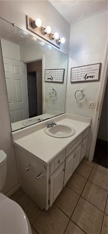 318 Brookstone Drive, Lagrange, GA 30241