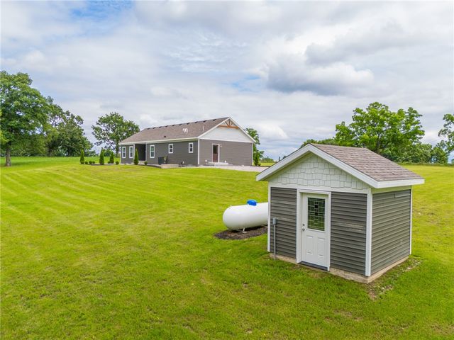 14322 Tharp Lane, Omaha, AR 72662