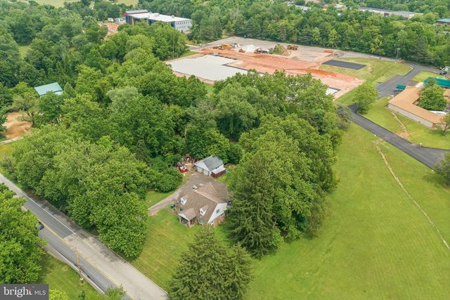 5160 BUTLER PIKE, Plymouth Meeting, PA 19462