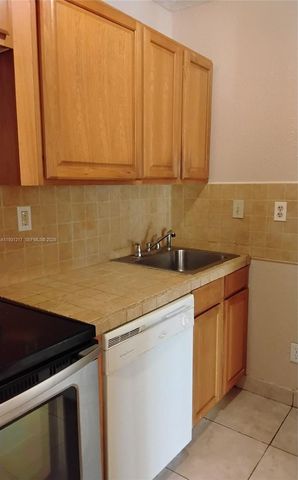 5901 Washington Street 251, Hollywood, FL 33023