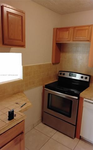 5901 Washington Street 251, Hollywood, FL 33023