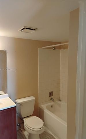 5901 Washington Street 251, Hollywood, FL 33023