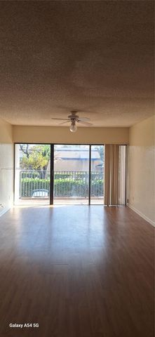 5901 Washington Street 251, Hollywood, FL 33023