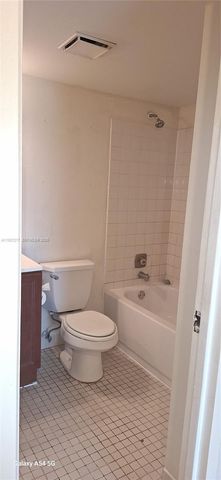 5901 Washington Street 251, Hollywood, FL 33023