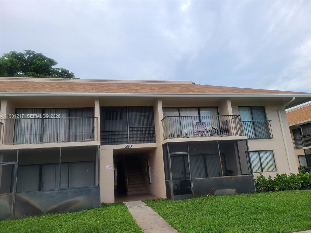 5901 Washington Street 251, Hollywood, FL 33023