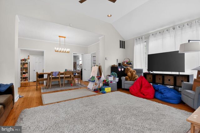 4825 BUTTERWORTH PL NW, Washington, DC 20016