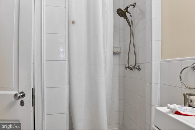 4825 BUTTERWORTH PL NW, Washington, DC 20016