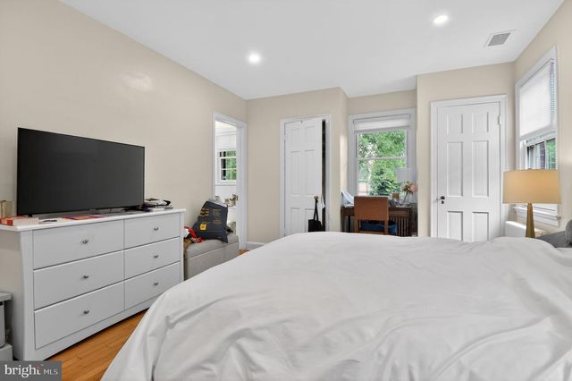 4825 BUTTERWORTH PL NW, Washington, DC 20016