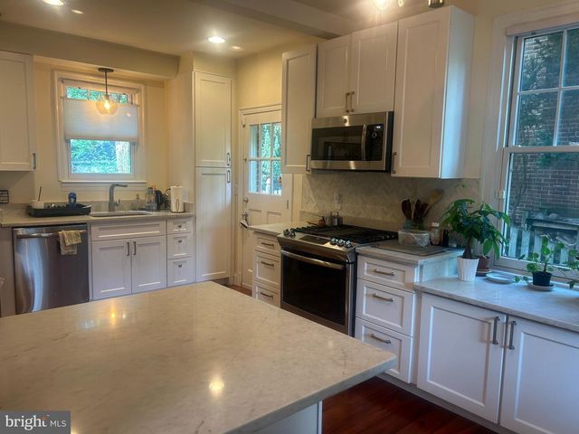 4825 BUTTERWORTH PL NW, Washington, DC 20016