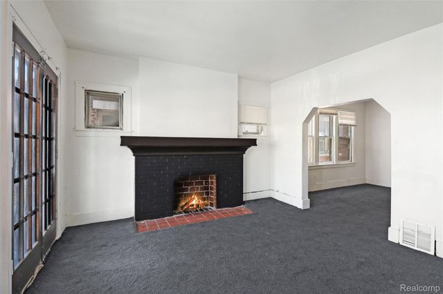 1991-1993 Glendale Street, Detroit, MI 48238