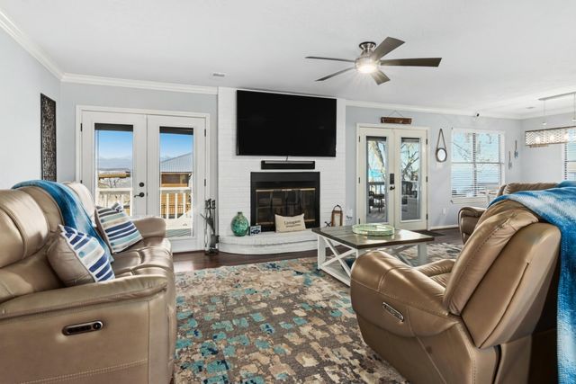 519 Mallard Point, Livingston, TX 77351