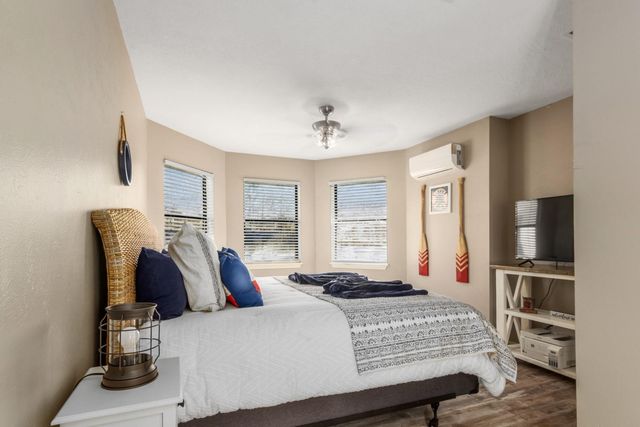 519 Mallard Point, Livingston, TX 77351