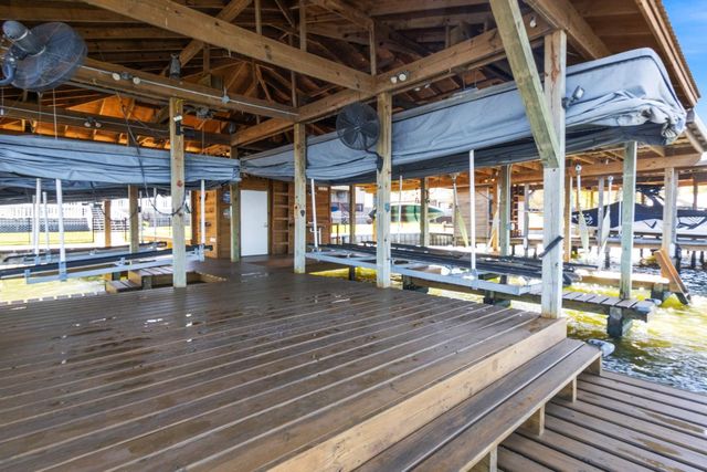 519 Mallard Point, Livingston, TX 77351