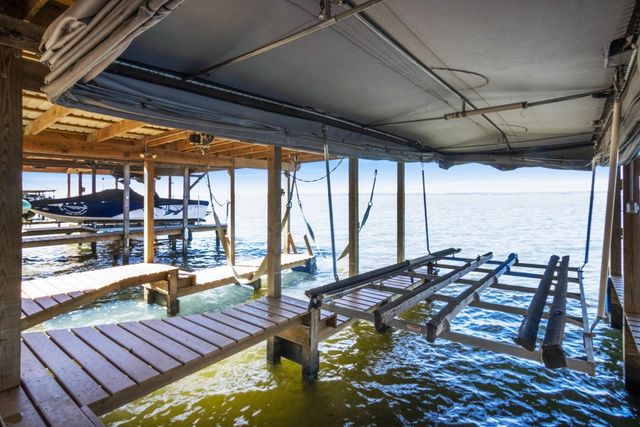 519 Mallard Point, Livingston, TX 77351