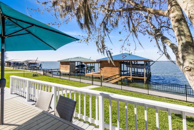 519 Mallard Point, Livingston, TX 77351