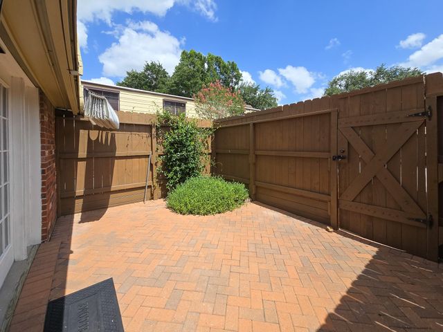 11515 Burdine Road 549, Houston, TX 77035