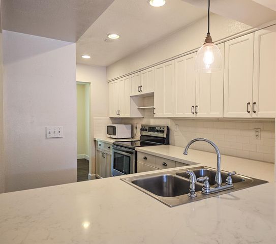 11515 Burdine Road 549, Houston, TX 77035