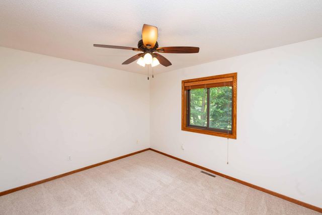 1449 Aretz Court, Victoria, MN 55386