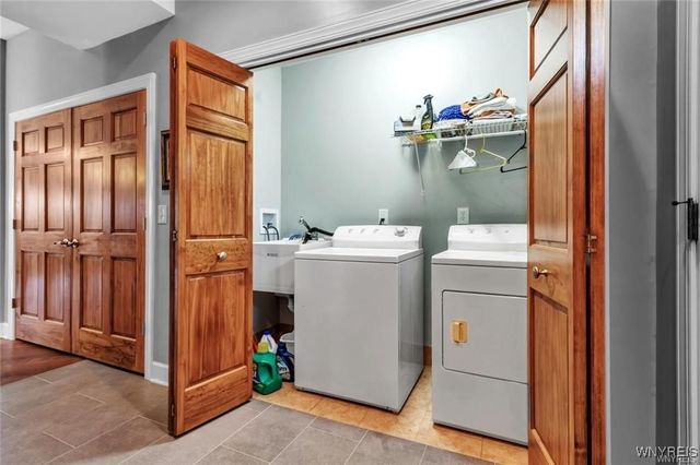 225 Plymouth Avenue, Buffalo, NY 14213