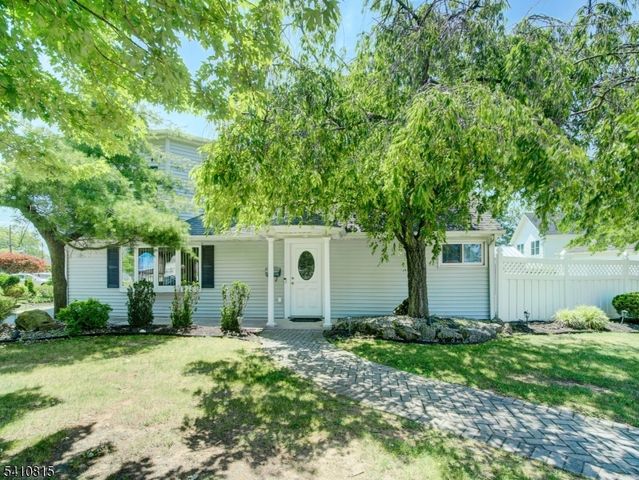 101 Idlewild Rd, Edison Twp., NJ 08817