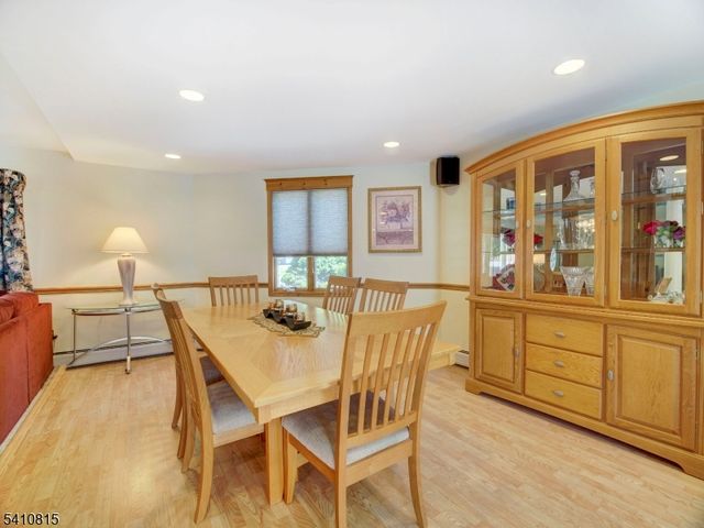 101 Idlewild Rd, Edison Twp., NJ 08817
