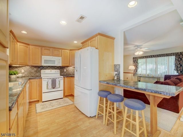 101 Idlewild Rd, Edison Twp., NJ 08817