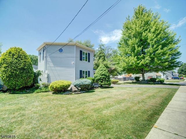 101 Idlewild Rd, Edison Twp., NJ 08817
