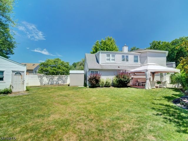101 Idlewild Rd, Edison Twp., NJ 08817