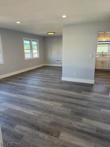 620 Jackson Ave, Linden City, NJ 07036