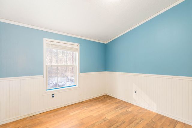 80 Brewster Road, Barrington, NH 03825