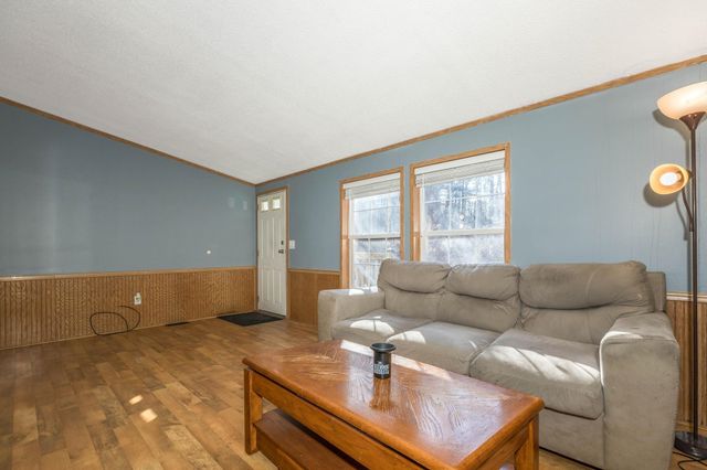 80 Brewster Road, Barrington, NH 03825