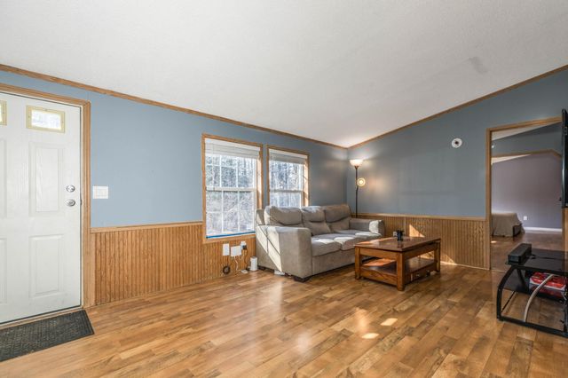 80 Brewster Road, Barrington, NH 03825