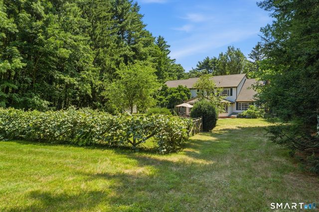 276 Stratton Brook Road, Simsbury, CT 06092